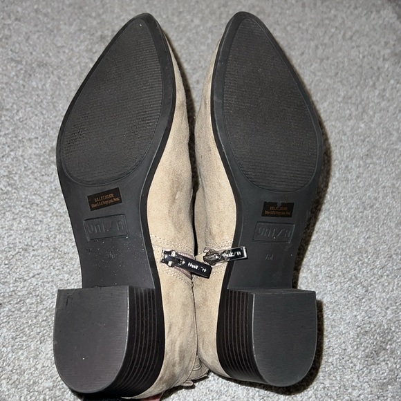 Unisa Suede Booties - Picture 3 of 3